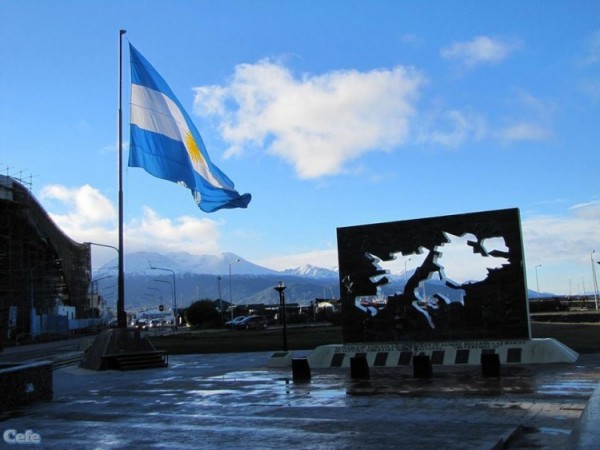 La comisión de Integración Regional del Instituto Patria repudia las ilegales concesiones petroleras en Malvinas y Mar Argentino